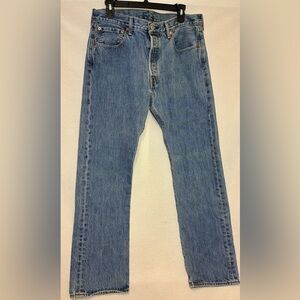 Vintage Levi's 501 Button Fly Denim Jeans Size 33 x 30 Classic Levi Strauss *